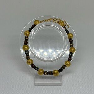 Handmade Gold Wire Bracelet with Stone and Barrel Beads